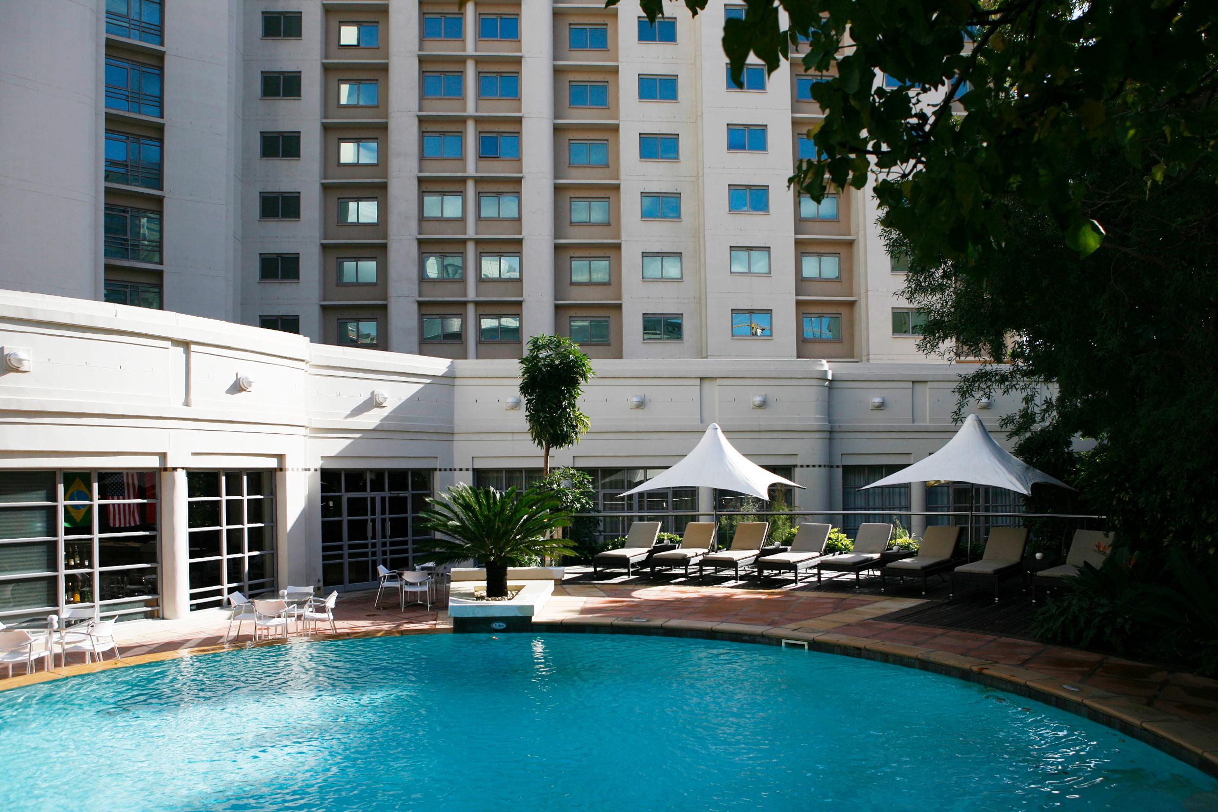 Southern Sun Waterfront Cape Town Exterior photo